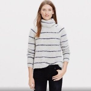 Madwell acrylic wool turtleneck